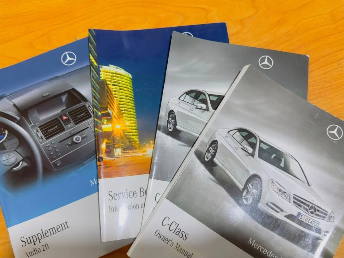 Mercedes-Benz C180 2010 - photo 3