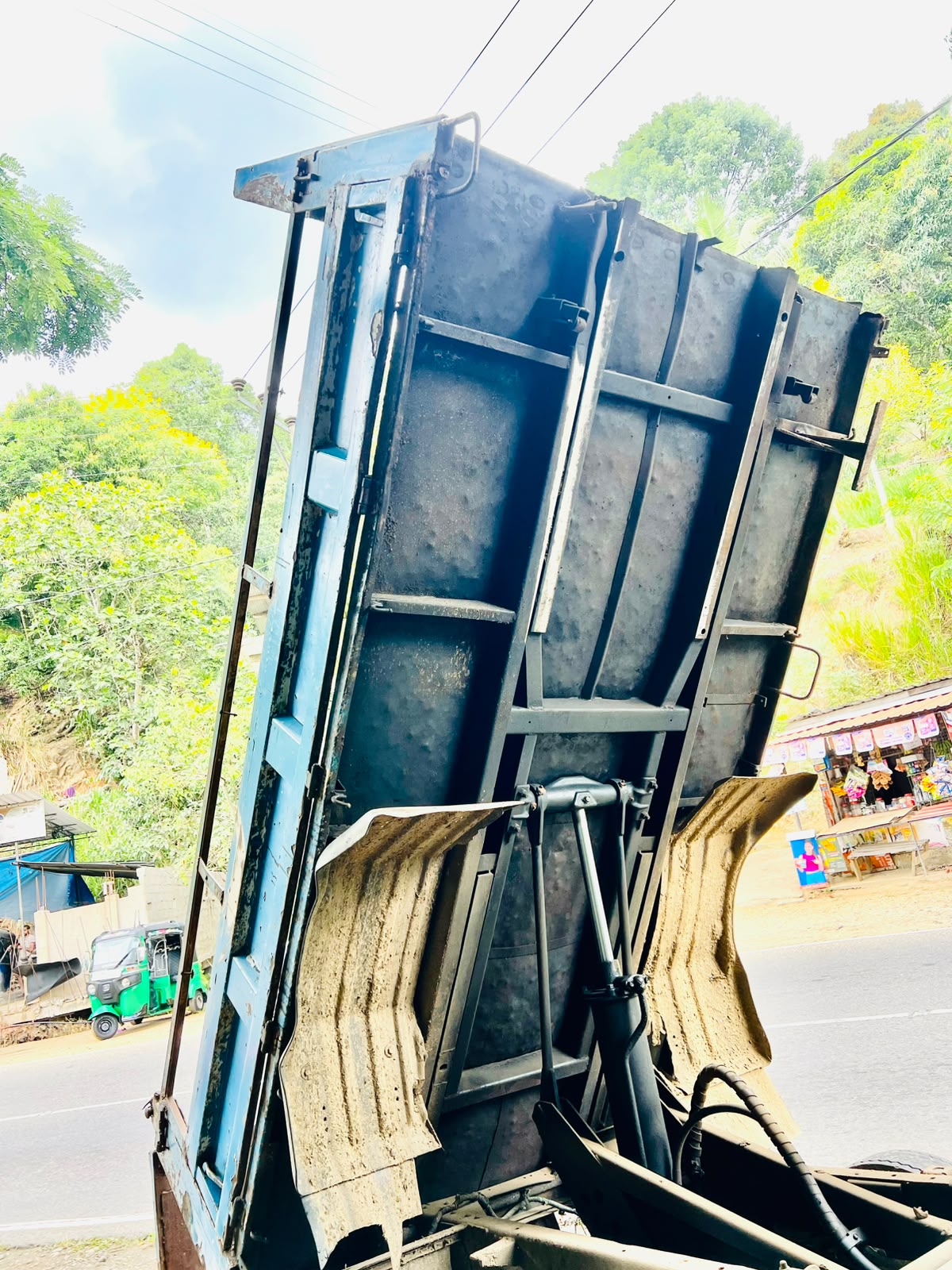 Isuzu Tipper Set 1 Cube - Tipper Bed (Bukki), Hydraulic Pump & Tipper Jack - photo 9